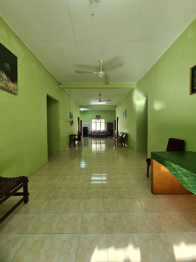 Penginapan Harmoni Inn Kuala Terengganu Bagian luar foto