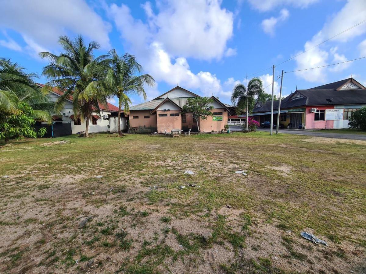 Penginapan Harmoni Inn Kuala Terengganu Bagian luar foto